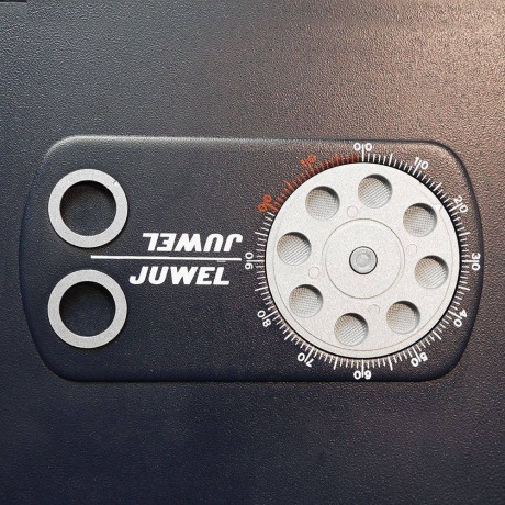 Сейф встраиваемый Juwel 4333