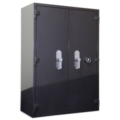seyf-stockinger-gun-cabinet