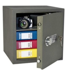 vzlomostoykiy-seyf-safetronics-ntr-39-me